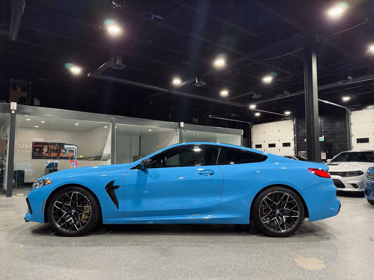 BMW M8 снимка BMW M8
