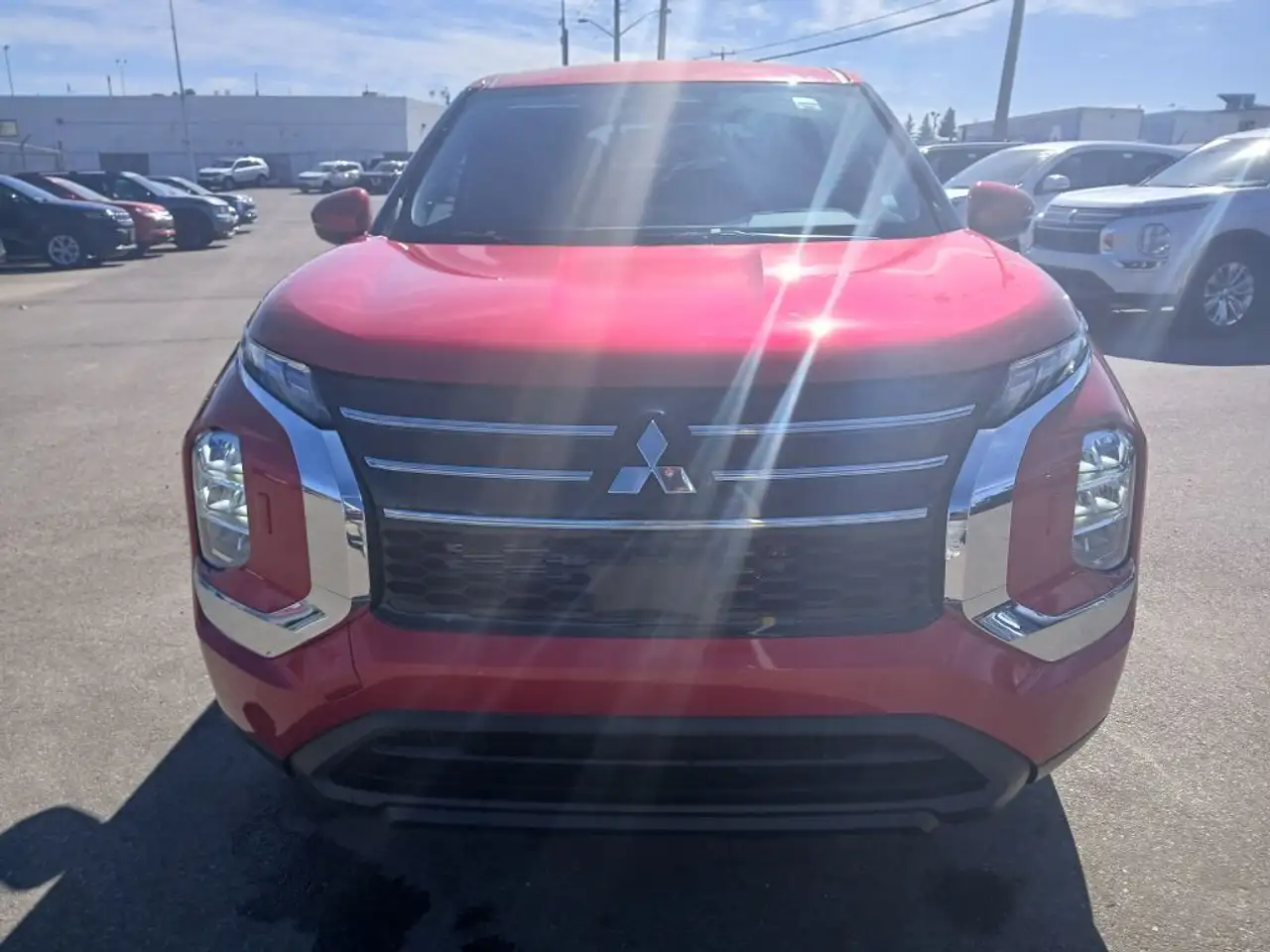 Mitsubishi Outlander снимка Mitsubishi Outlander