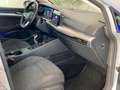 Volkswagen Golf VIII Life +LED +NAVI +SZH +AmbientBel Plateado - thumbnail 17