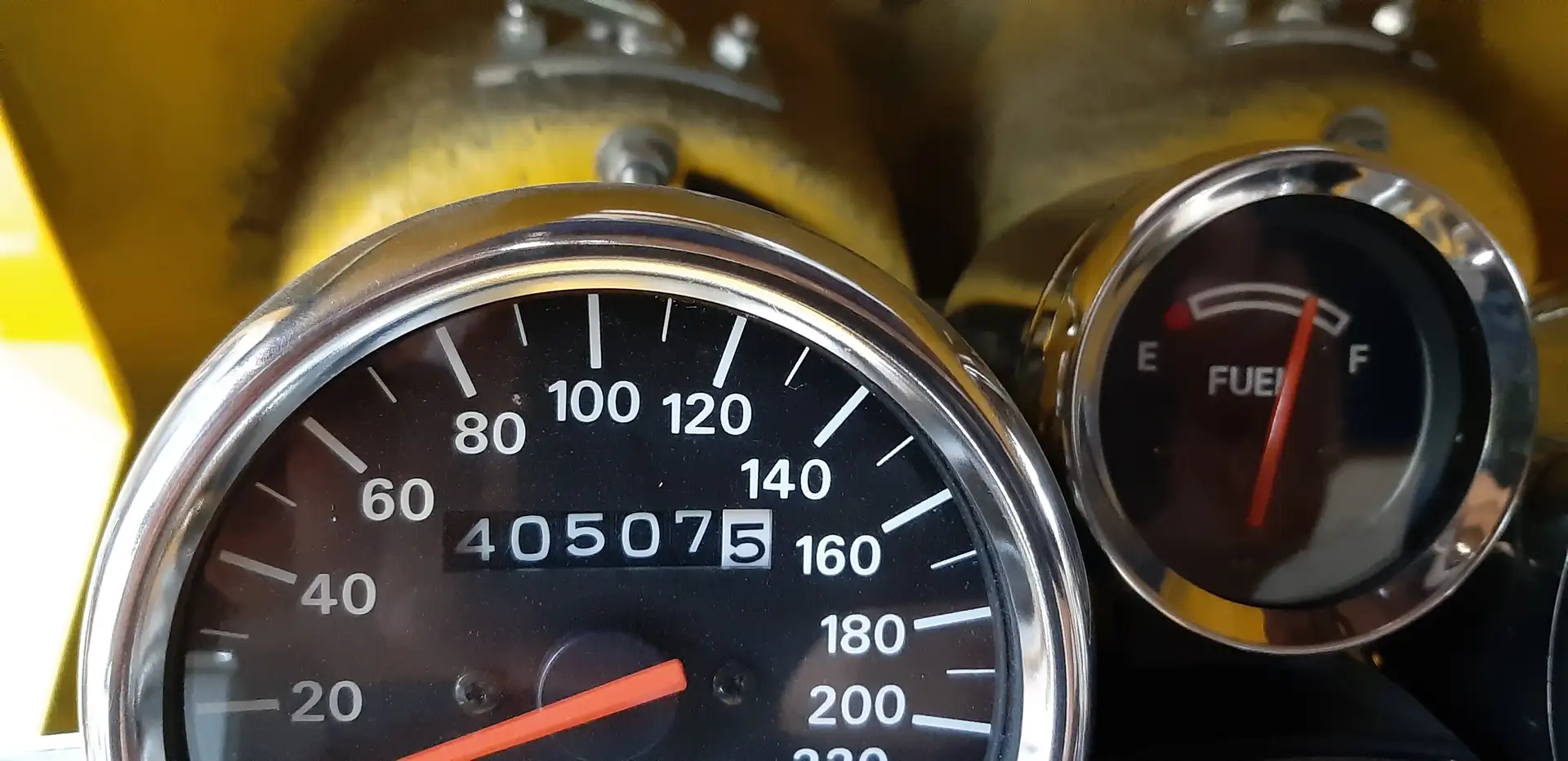 Suzuki GSX 1100 GSX 1100 G Kardan Жовтий - 2