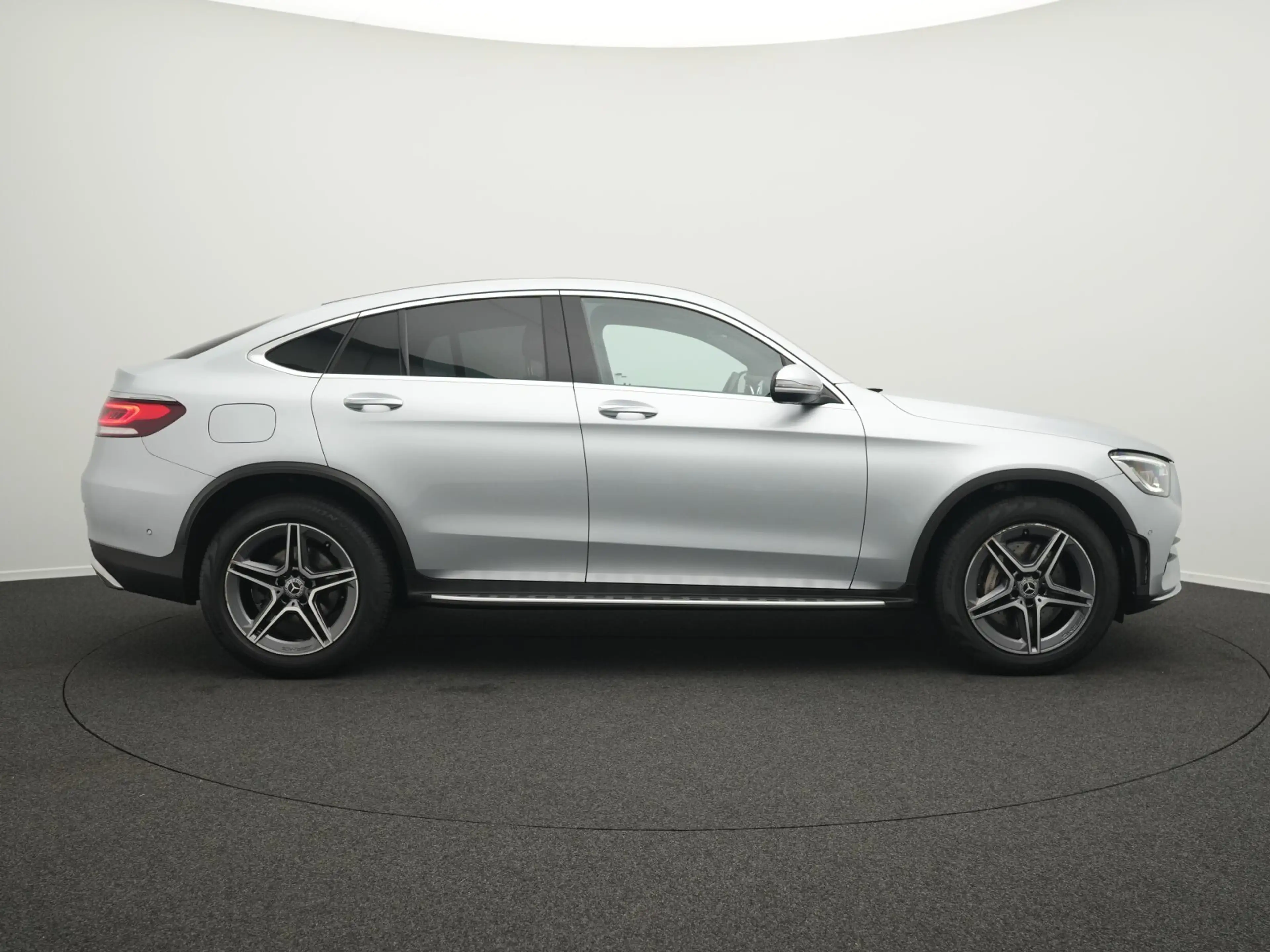 Mercedes-Benz GLC 200 GLC 200 d 4MATIC AMG-Line Coupé Distronic+AHK SHD — photo 5