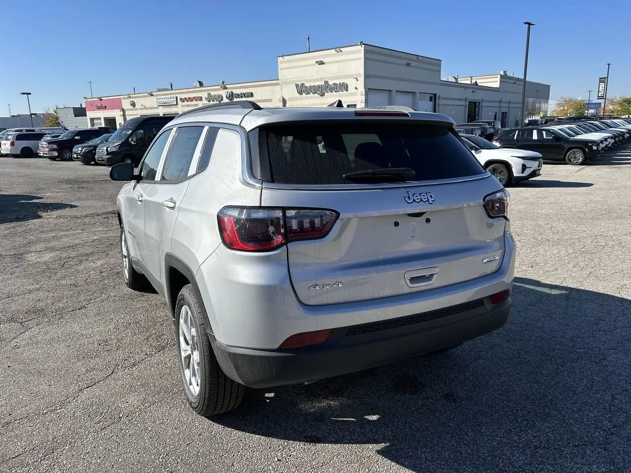 Jeep Compass снимка Jeep Compass