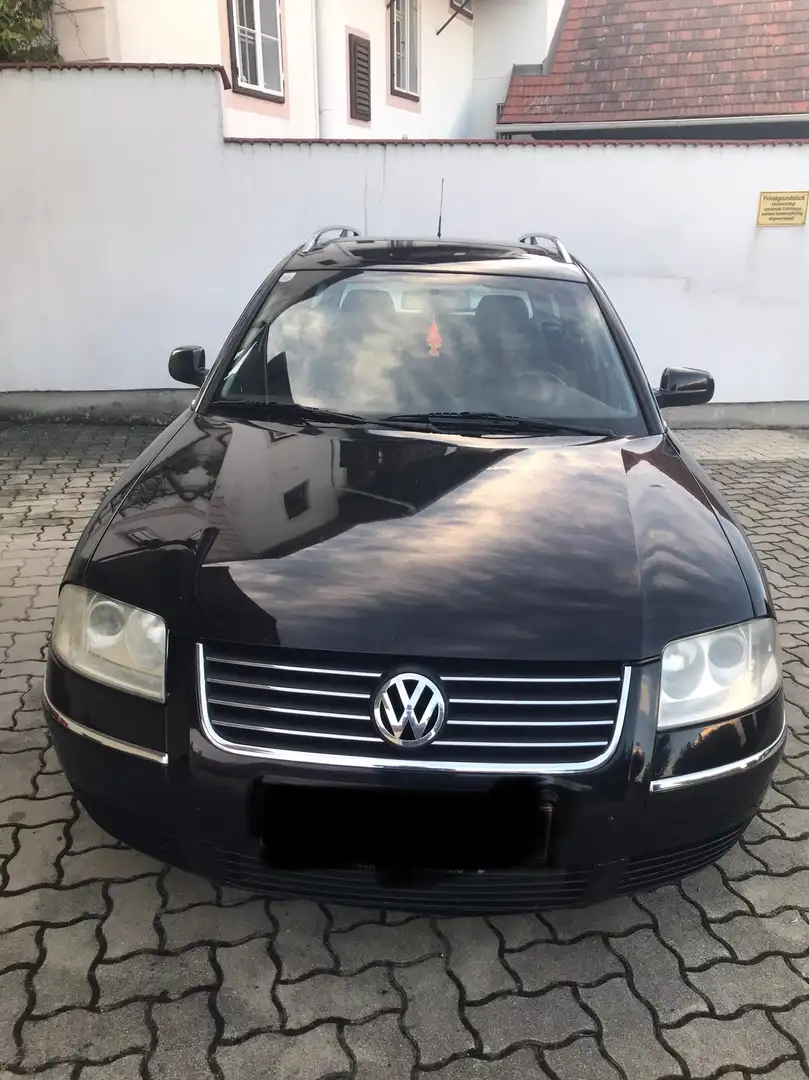 Volkswagen Passat Variant Trendline 1,9 TDI PD Zwart - 1