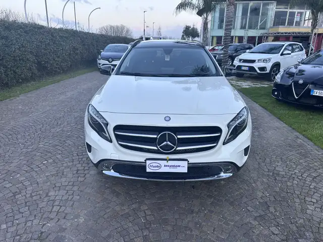Mercedes-Benz GLA 220 GLA-X156 2014 d Enduro 177cv auto