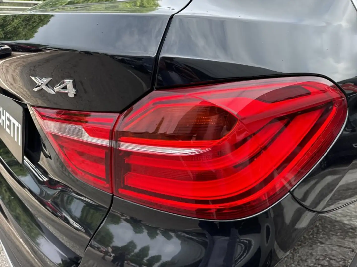 BMW X4 (F26) XDRIVE20D XLINE Black - 2