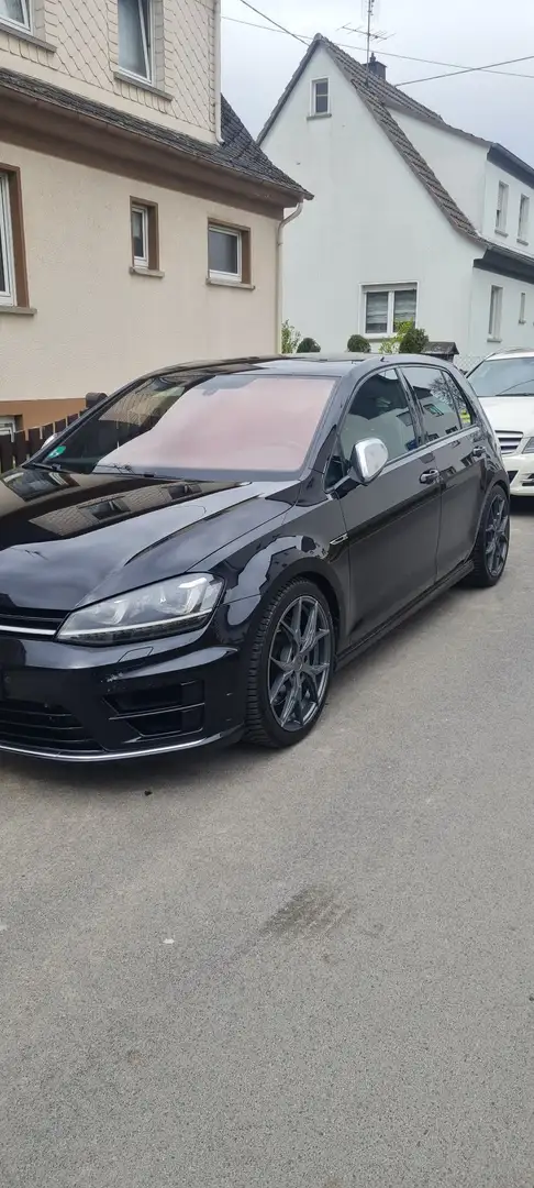 Volkswagen Golf R 2.0 TSI 4Motion DSG - 2