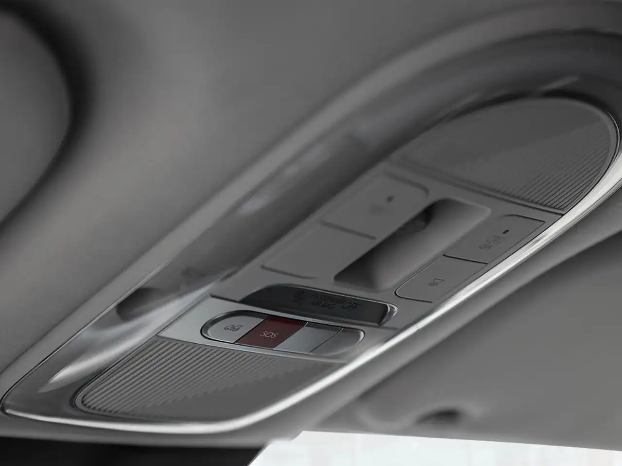Hyundai IONIQ 9 снимка Hyundai IONIQ 9
