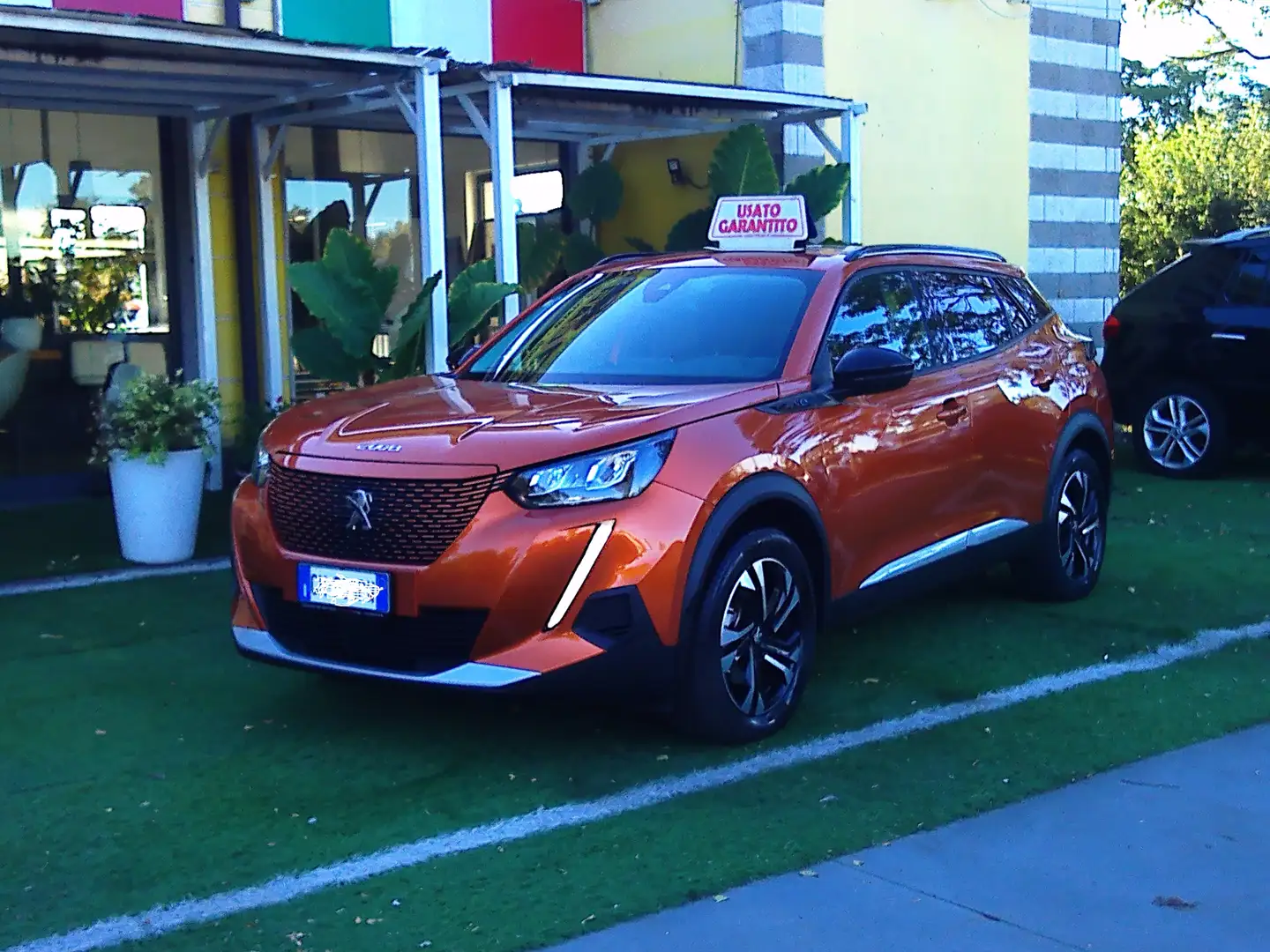 Peugeot 2008 2008 II 2020 e-2008 Allure Pack 100kW Orange - 1