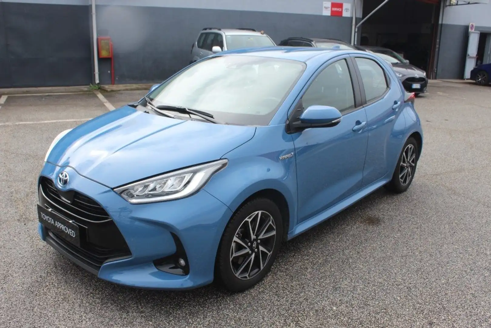 Toyota Yaris 1.5 Hybrid 5 porte Trend Blu/Azzurro - 1
