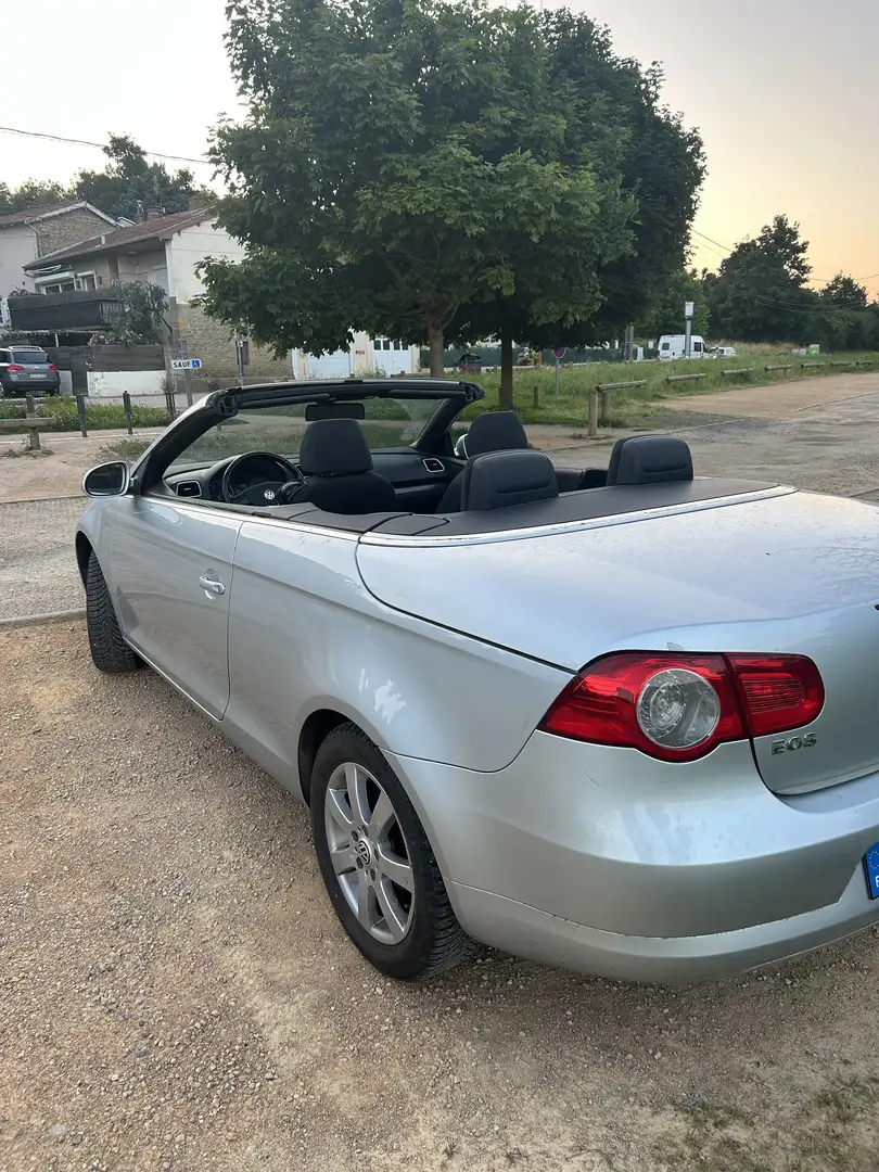 Volkswagen Eos 2.0 16S FSI 150 Carat - 2