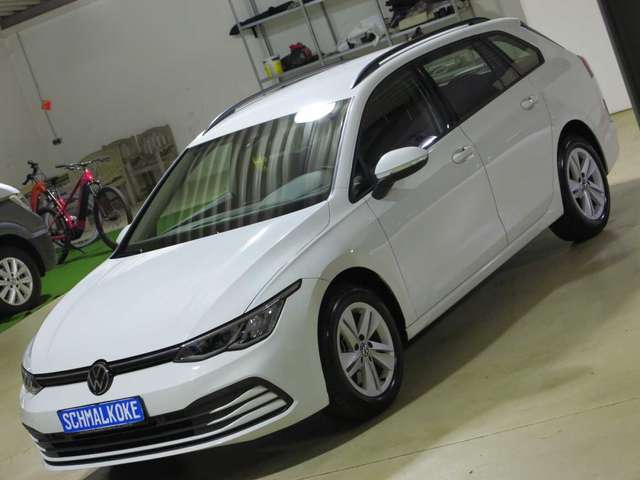 Volkswagen Golf VIII Variant 2.0 TDI SCR DSG7 Life Navi ACC