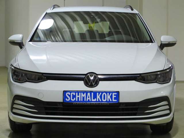Imagine Volkswagen Golf VIII Variant 2.0 TDI SCR DSG7 Life Navi ACC