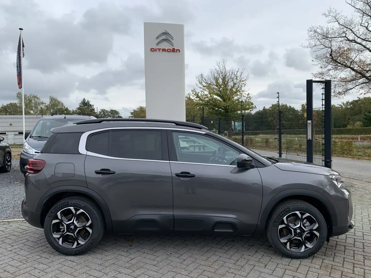 Citroen C5 Aircross Hybride 145 pk Max Gris - 1