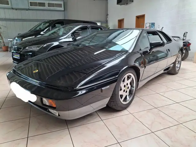 Lotus Esprit