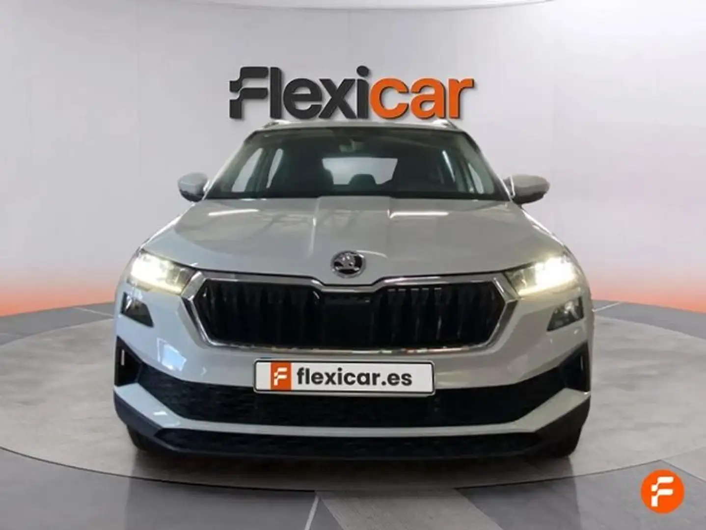 Skoda Karoq 1.5 TSI Design ACT DSG 110KW Blanco - 2
