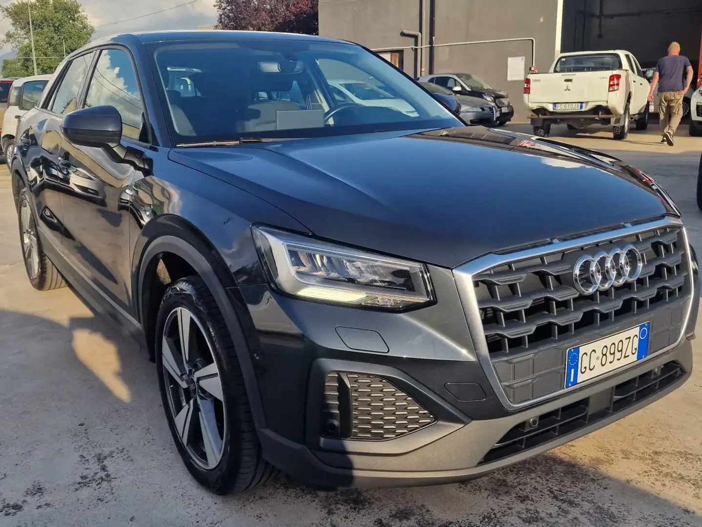 Audi Q2 Q2 30 1.0 tfsi Admired Advanced UNICA PROPRIETARIA Grigio - 1