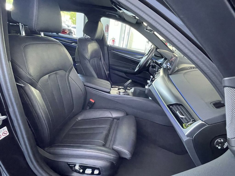 BMW 530 d xDrive M Sport *ACC*HuD*StdH*AHK*H&K*Leder* — photo 12