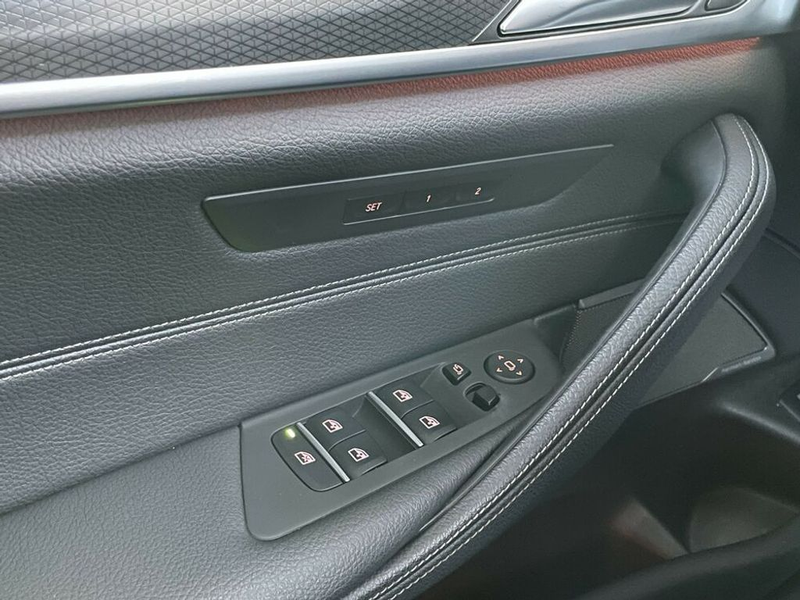 BMW 530 d xDrive M Sport *ACC*HuD*StdH*AHK*H&K*Leder* — photo 14
