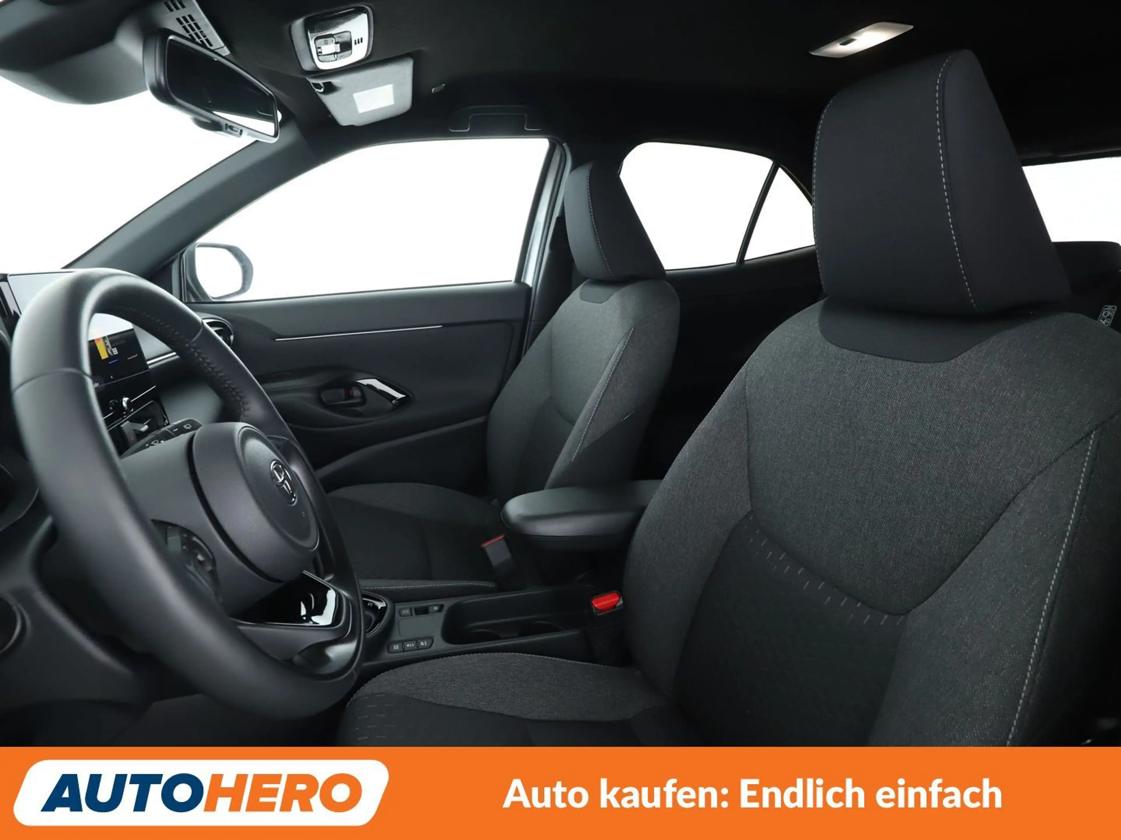 Toyota Yaris Cross 1.5 Hybrid FWD Teamplayer Aut.*NAVI*LED*ACC*PDC* — photo 10