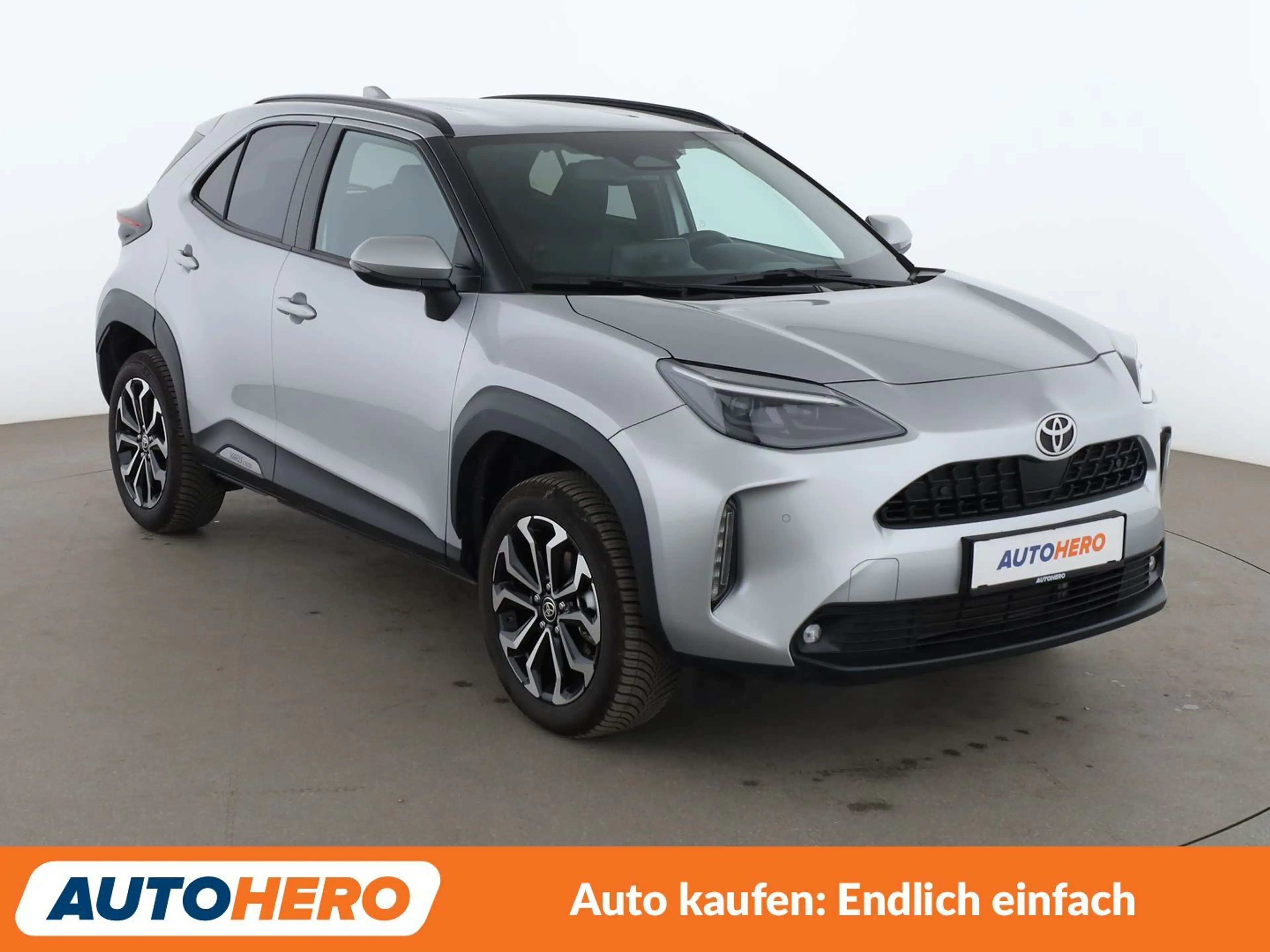 Toyota Yaris Cross 1.5 Hybrid FWD Teamplayer Aut.*NAVI*LED*ACC*PDC* — photo 8
