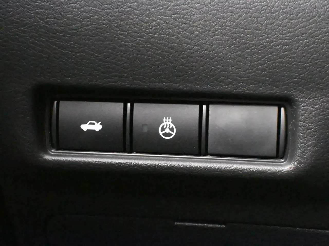 Nissan Sentra снимка Nissan Sentra