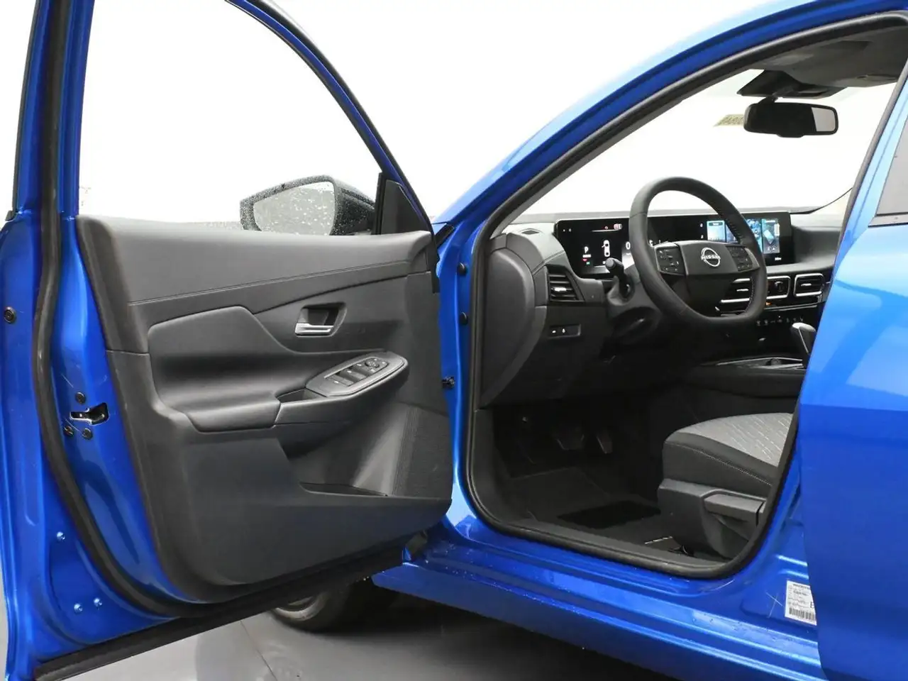 Nissan Sentra снимка Nissan Sentra
