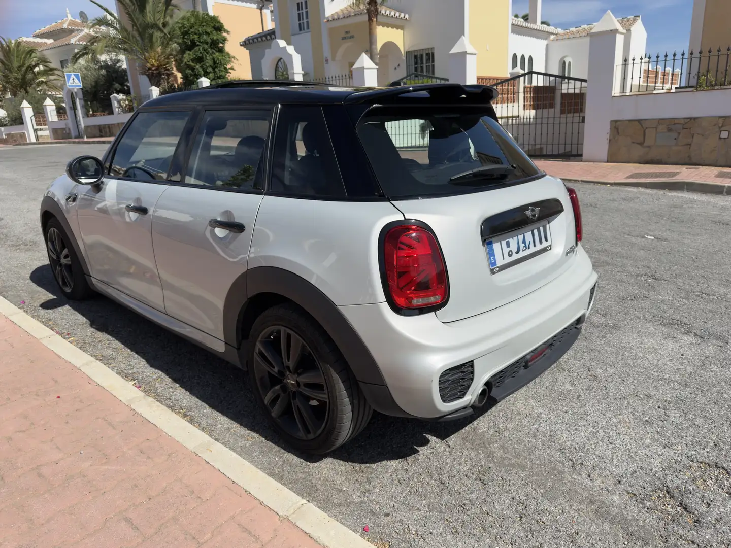 MINI Cooper D JCW - 1
