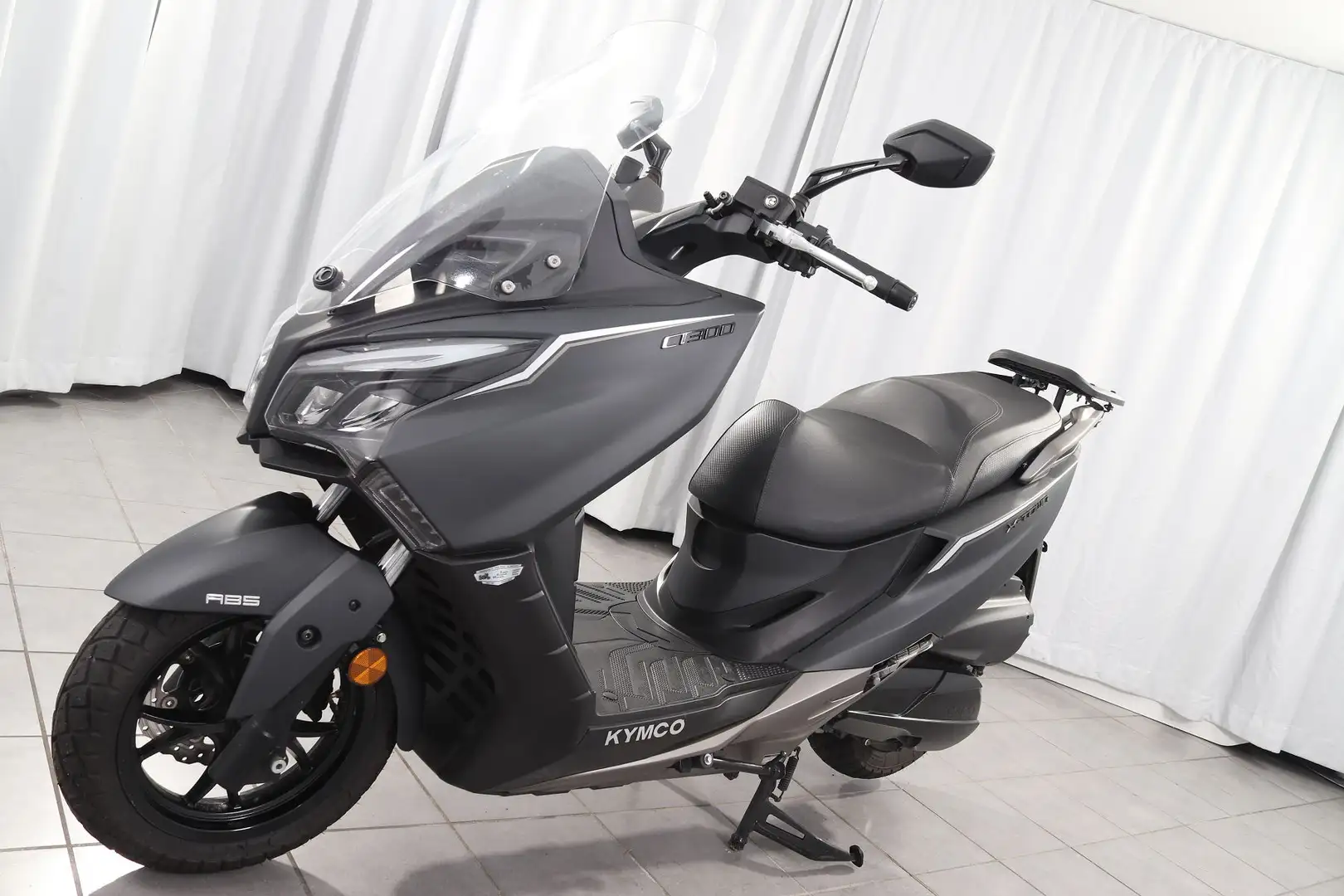 Kymco X-Town 300 ABS Grijs - 1
