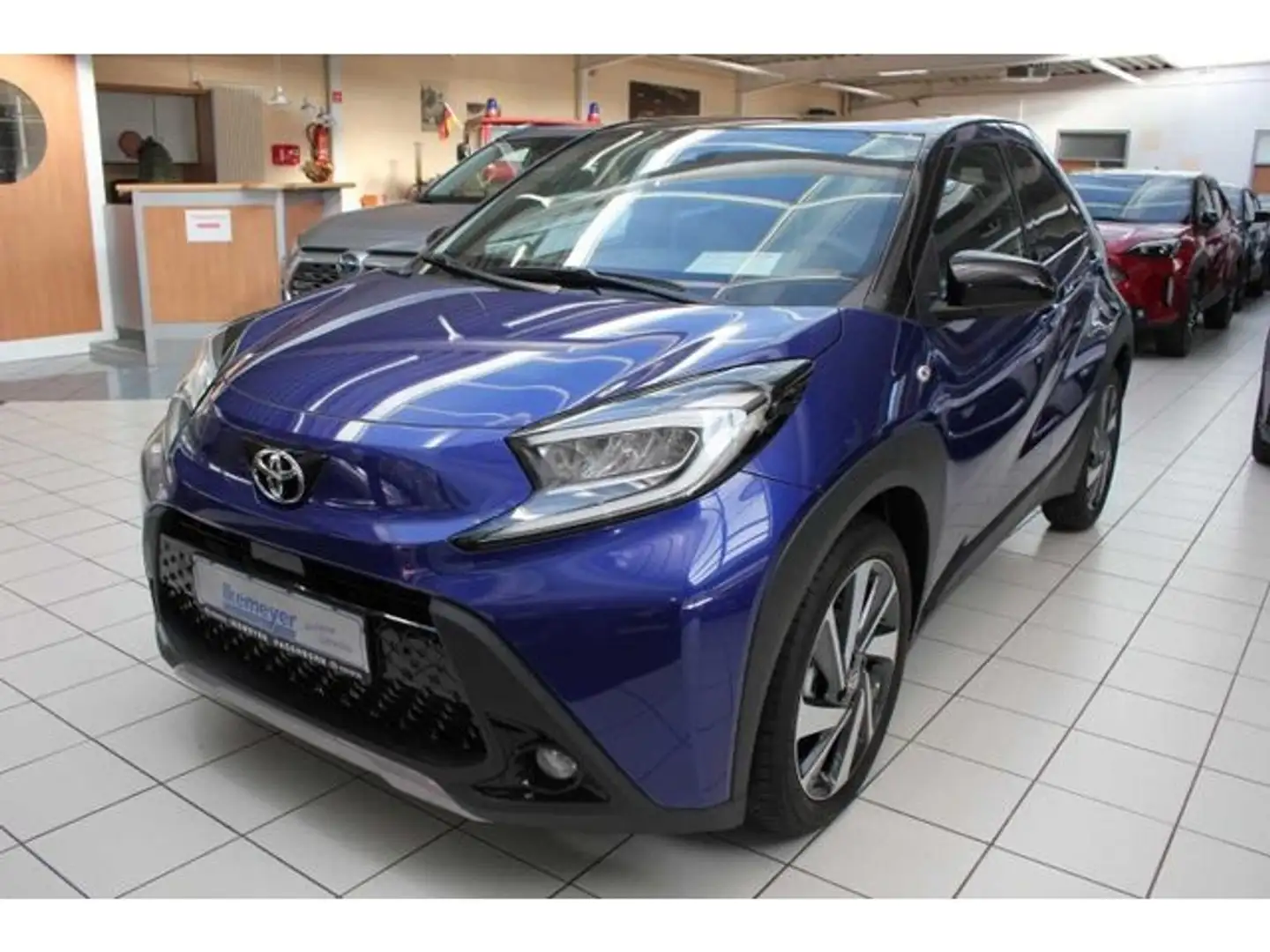 Toyota Aygo X Explore S-CVT Navi Sitzheizung Bi-LED PDC Bleu - 1
