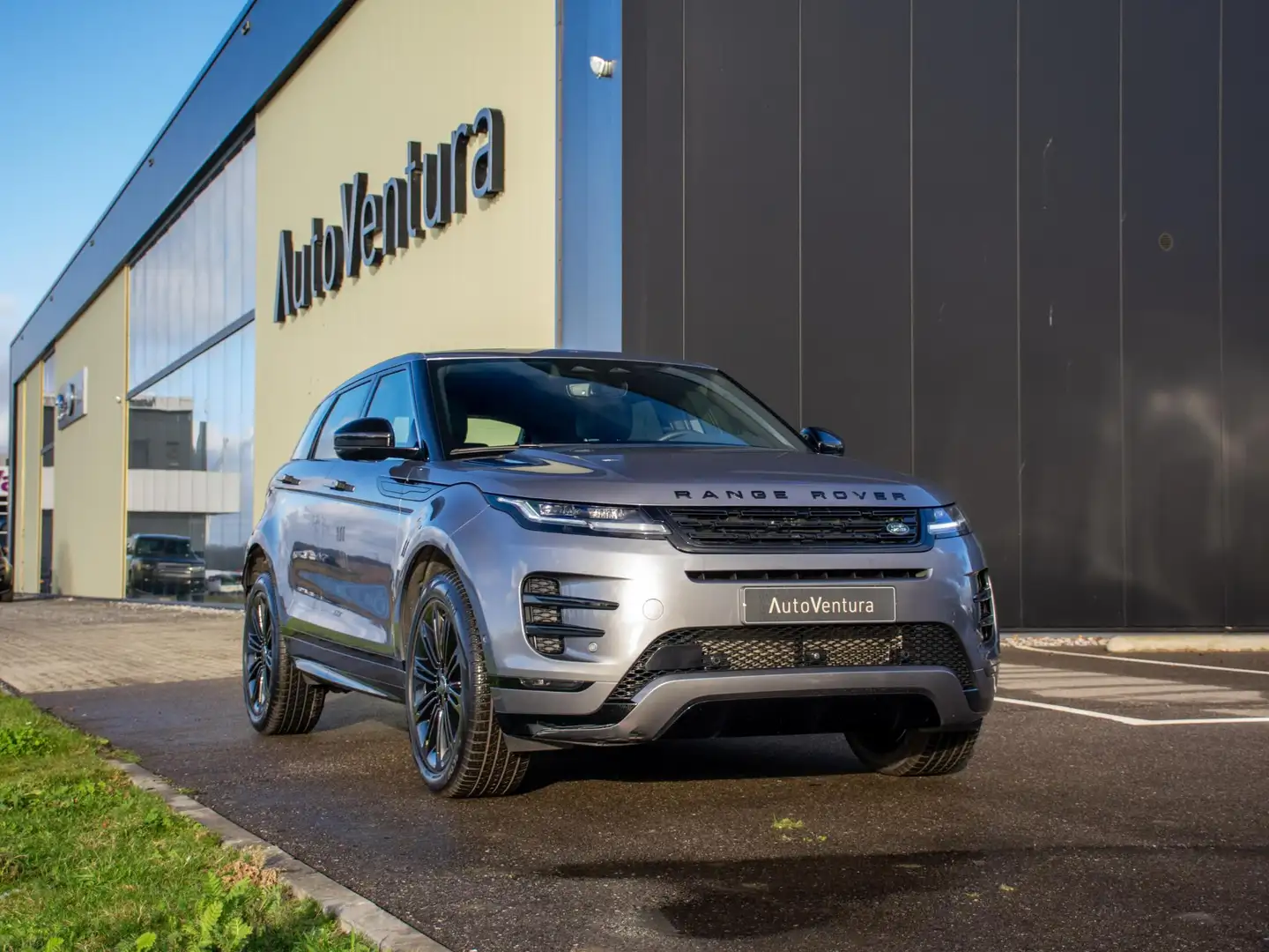 Land Rover Range Rover Evoque 1.5 P270e PHEV Dynamic SE l Facelift l Black Pack Gris - 2