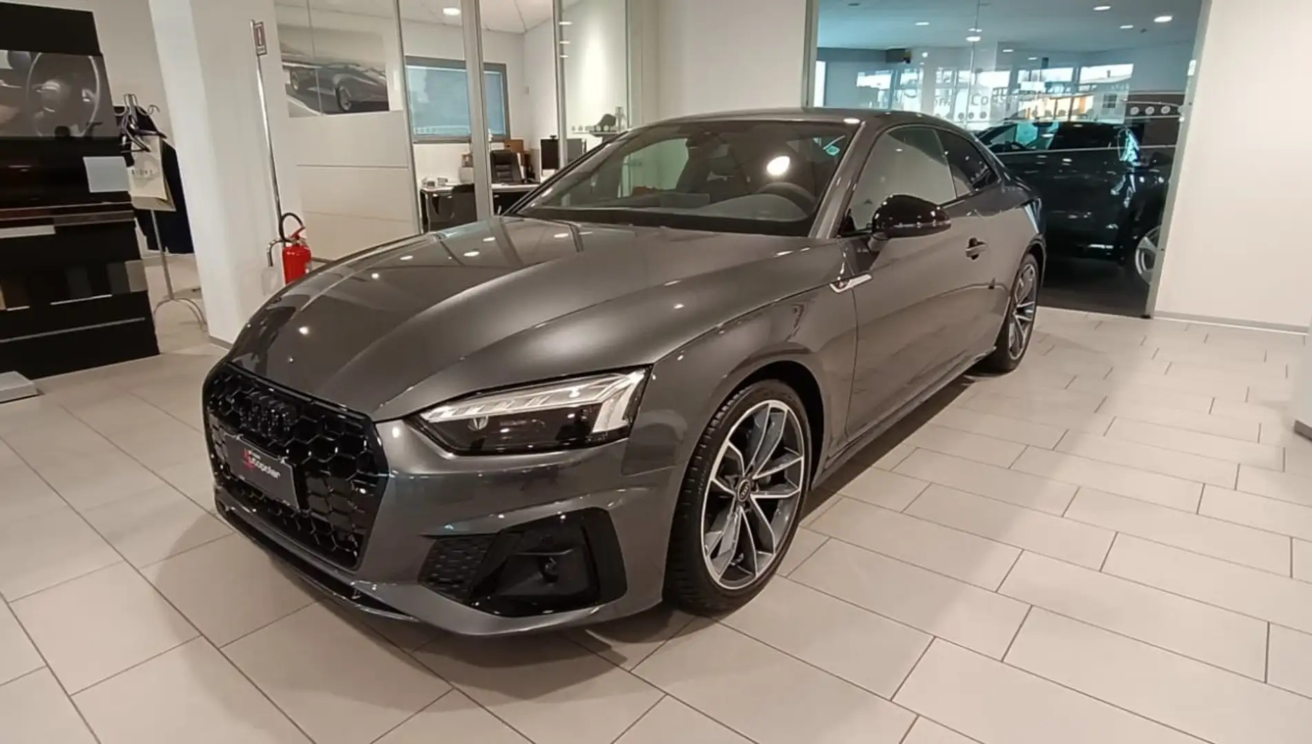 Audi A5 COUPE' 40 TFSI MHEV QUATTRO S TRONIC S-LINE Grigio - 1