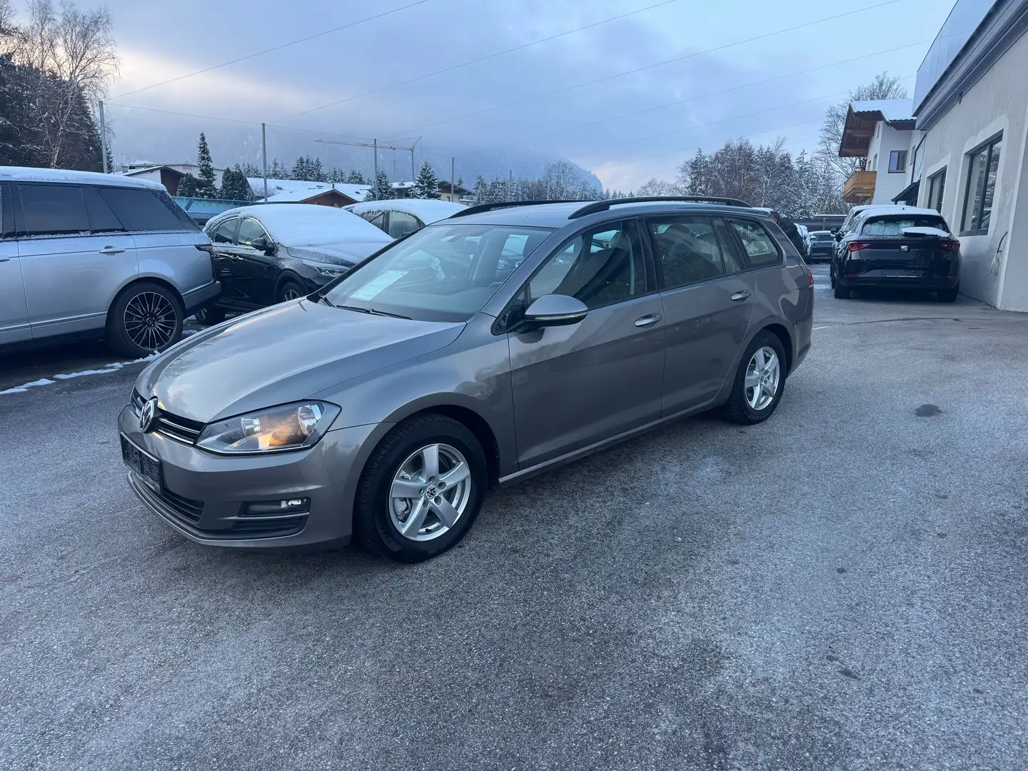 Volkswagen Golf Variant Comfortline BMT 4Motion Gris - 2