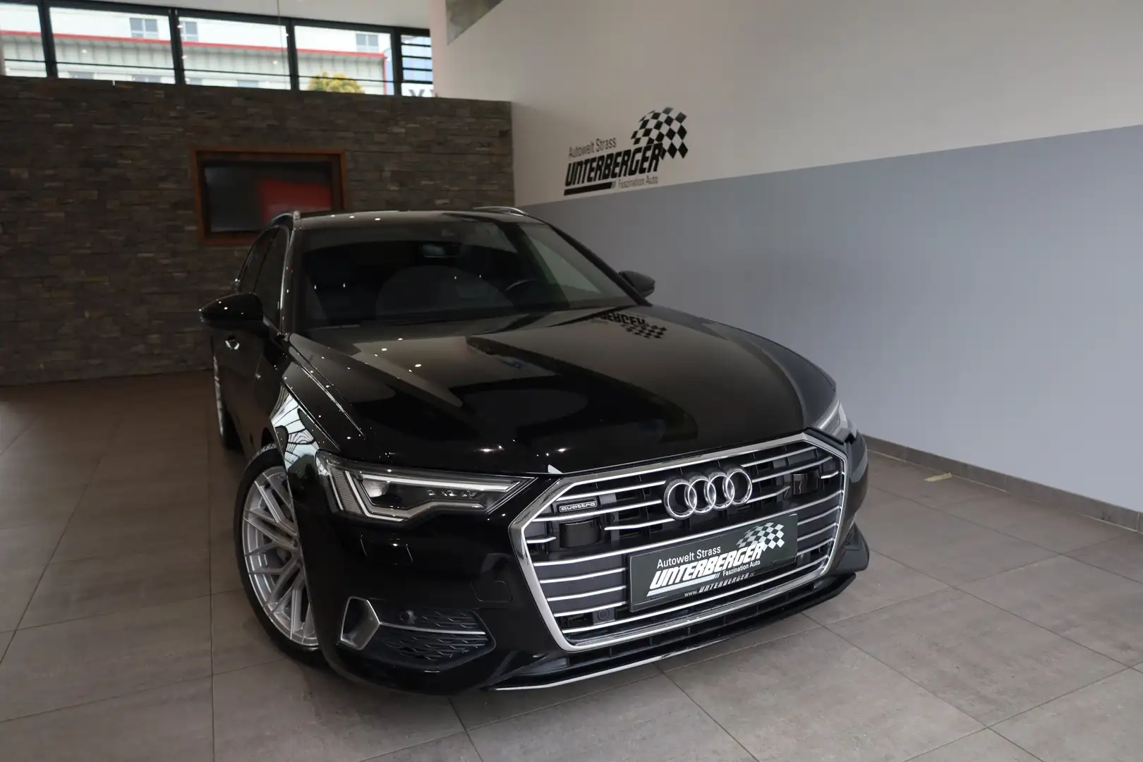 Audi A6 50 TFSIe quattro S-line Zwart - 2