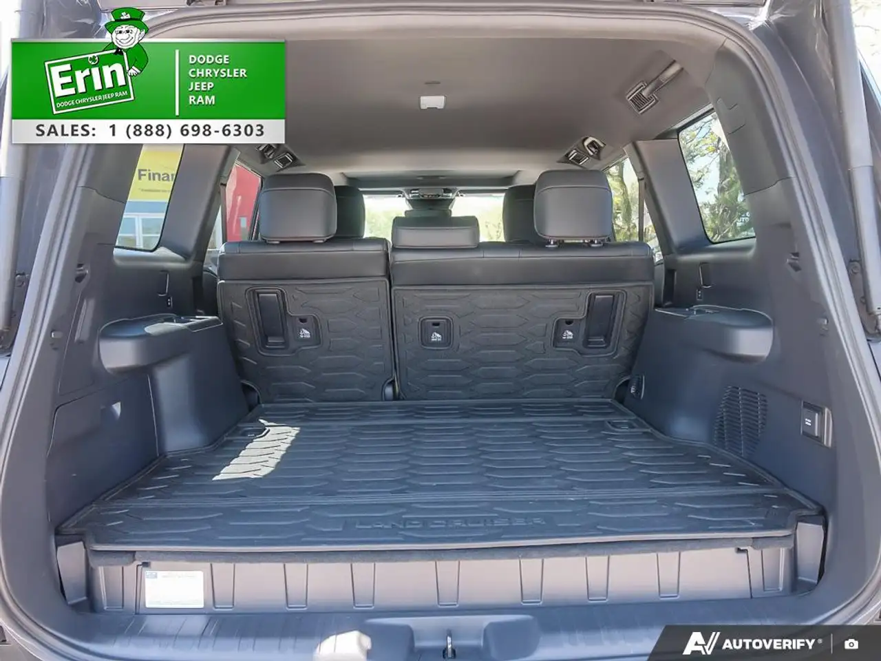Toyota Land Cruiser снимка Toyota Land Cruiser