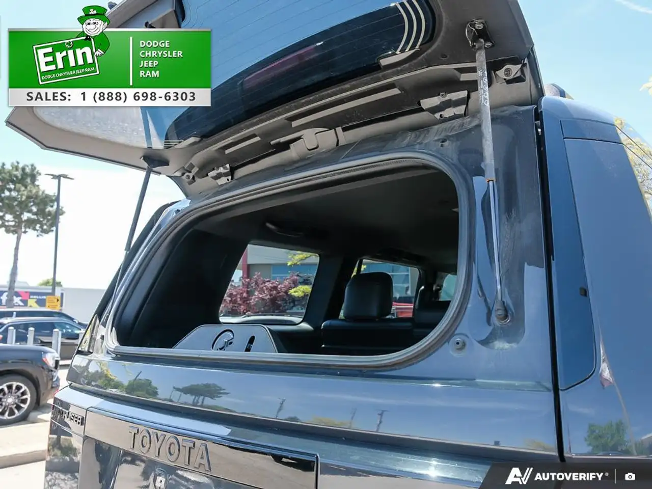 Toyota Land Cruiser снимка Toyota Land Cruiser