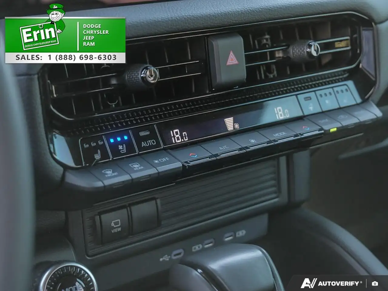 Toyota Land Cruiser снимка Toyota Land Cruiser