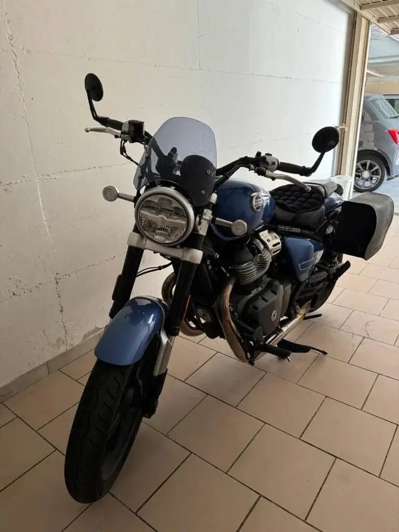 Royal Enfield Super Meteor 650 Azul - 2