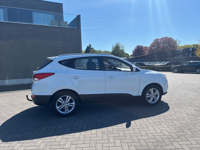 Hyundai iX35 — photo 8