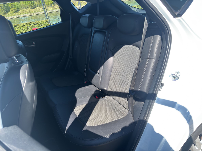 Hyundai iX35 — photo 14