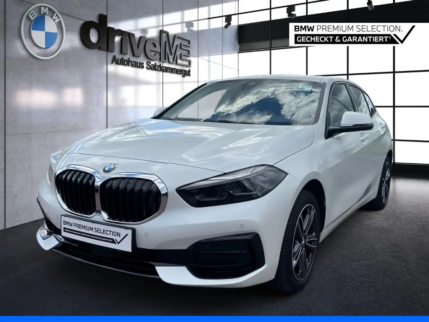 BMW 116 d Sport Line LED SHZ Sportp. AHK AUT KeyLess Weiß - 1