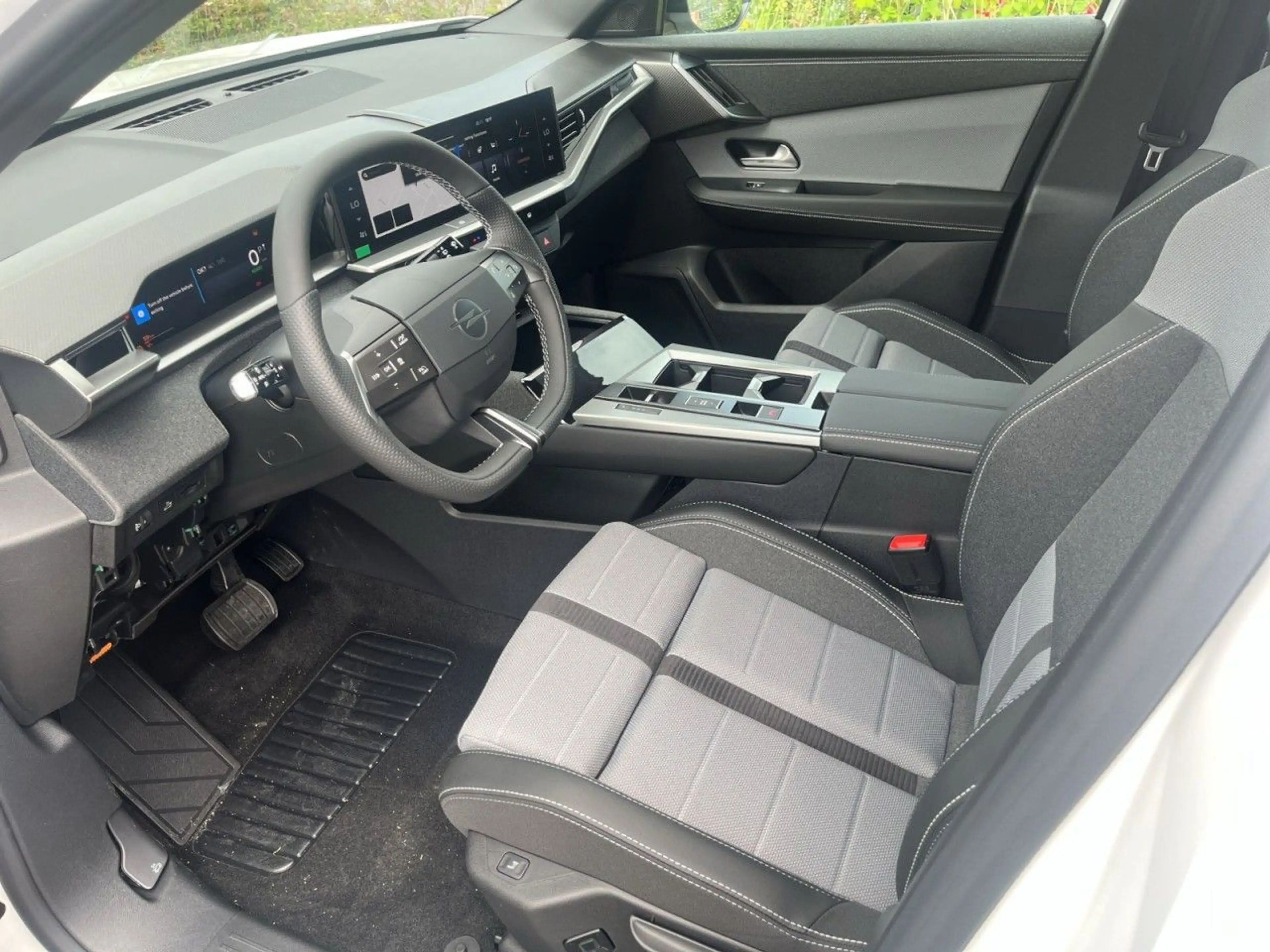 Opel Grandland Electric GS *Kamera/AHK/Navi* — photo 7