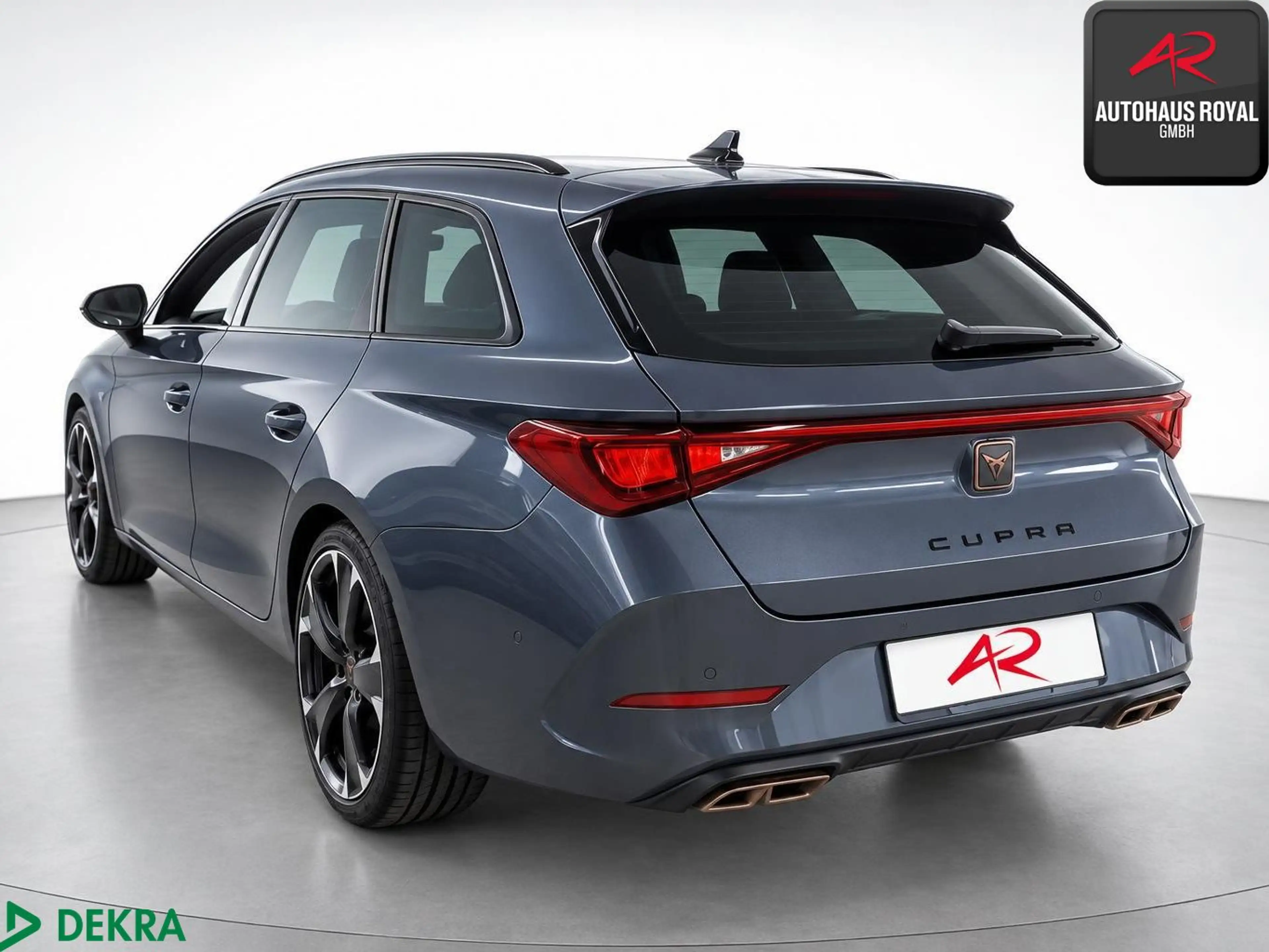 CUPRA Leon ST 1.4 e-Hybrid VZ MATRIX,MEMORY,KAMERA,ACC — photo 2