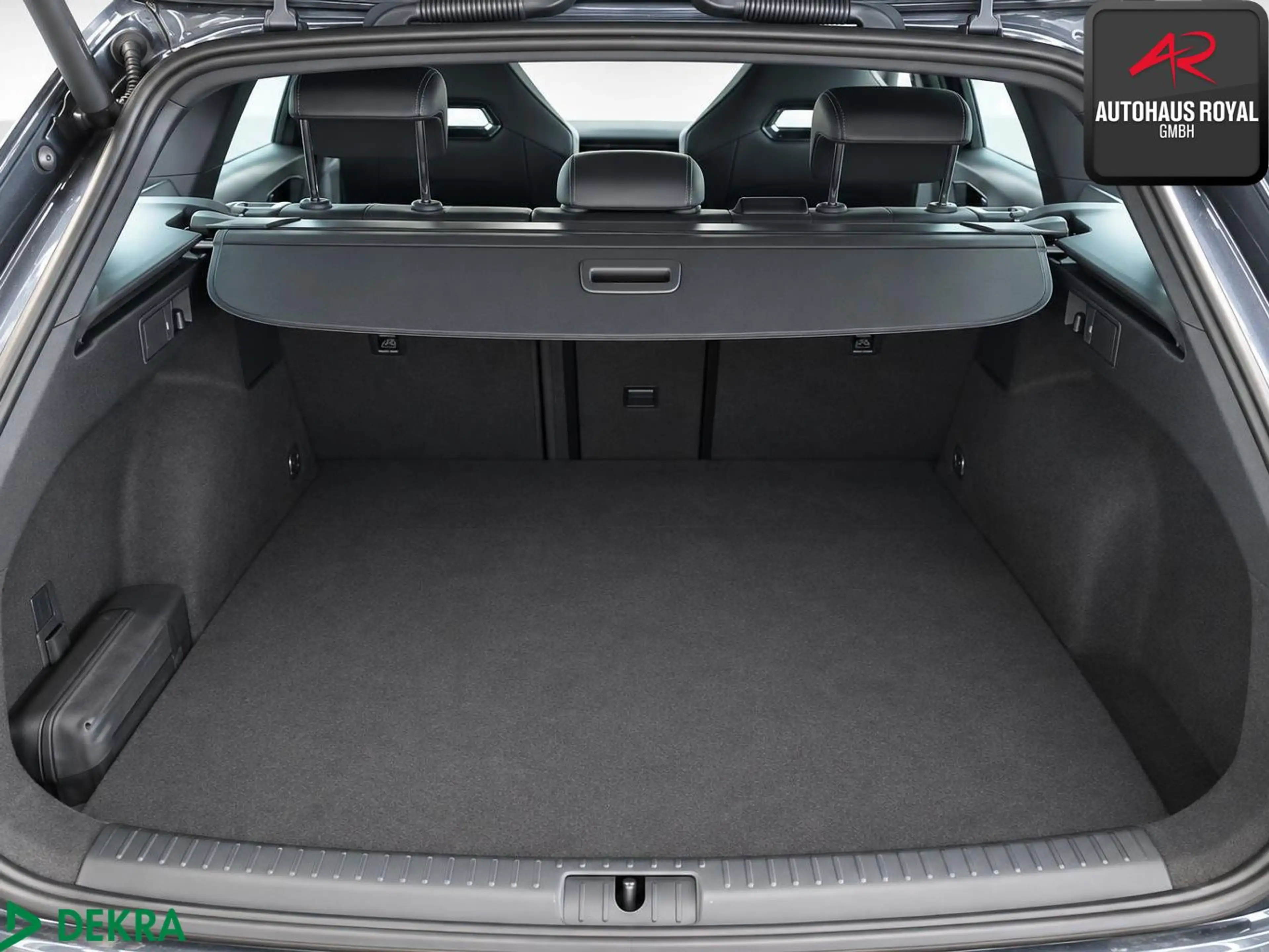 CUPRA Leon ST 1.4 e-Hybrid VZ MATRIX,MEMORY,KAMERA,ACC — photo 6