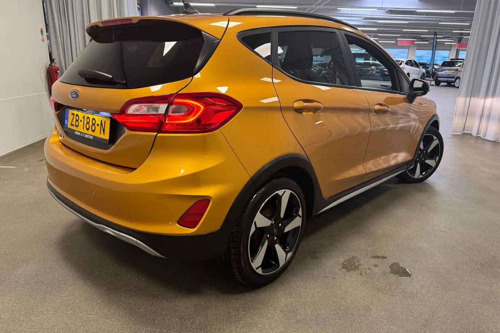 Ford Fiesta 1.0 EcoBoost Active Automaat | Adaptive Cruise | B Geel - 2