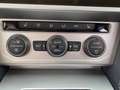 Volkswagen Passat Variant Comfortl./DSG/Navi/AHK/ACC/Keyles Gris - thumbnail 16