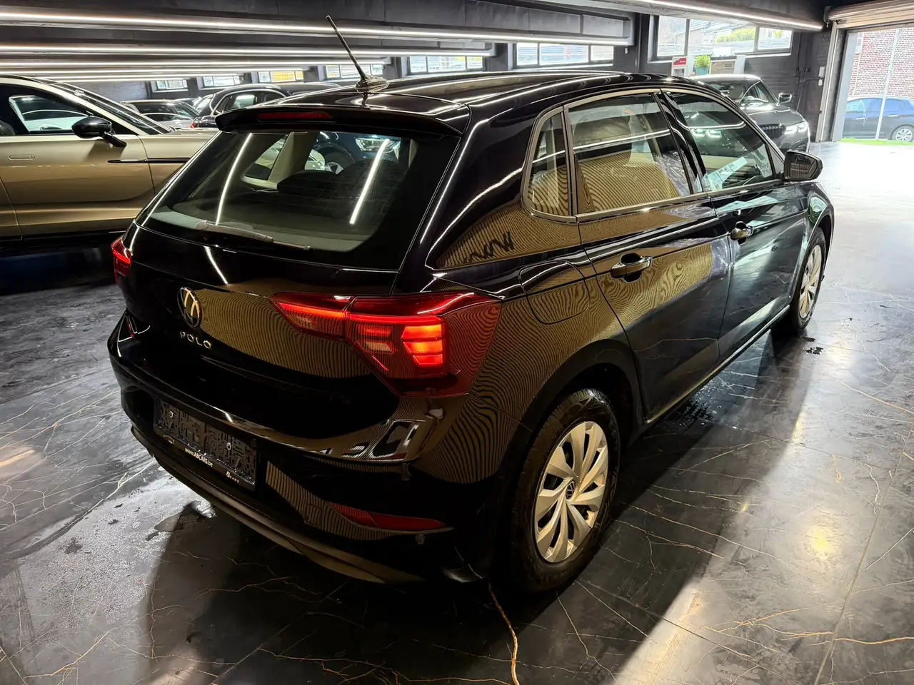 Volkswagen Polo 1.0TSI * GARANTIE 12 MOIS * 1ER PROPRIÉTAIRE * 5