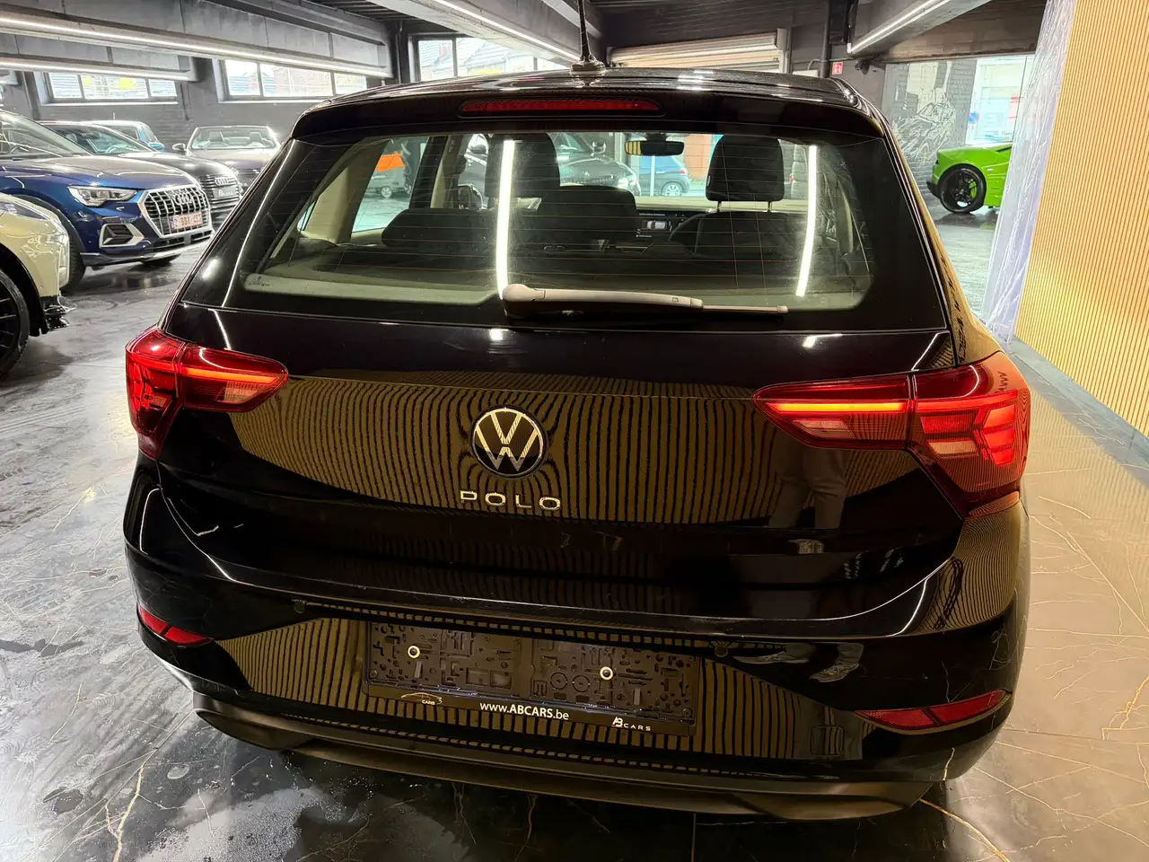Volkswagen Polo 1.0TSI * GARANTIE 12 MOIS * 1ER PROPRIÉTAIRE * 4