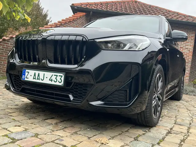 BMW X1 X1 sDrive20i Aut. M Sportpaket"SHOWROOMSTAAT"!!