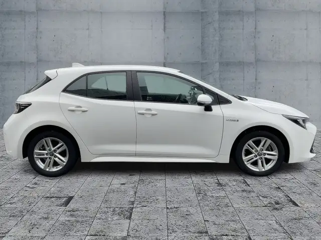 Toyota Corolla view 7