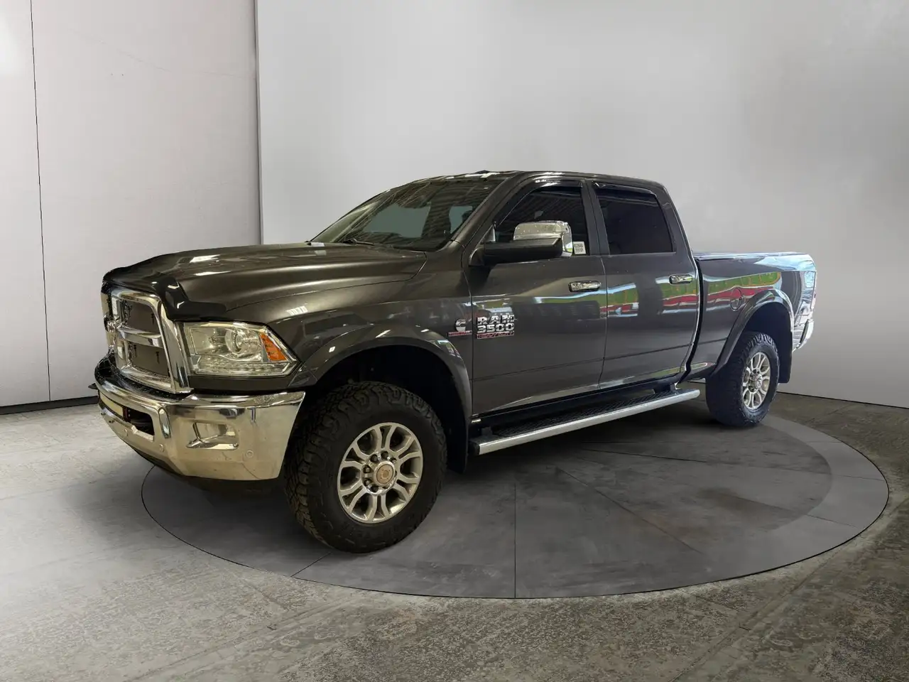 RAM 3500 снимка RAM 3500